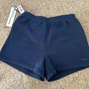 TNA Aritzia cozy fleece perfect 3” shorts form